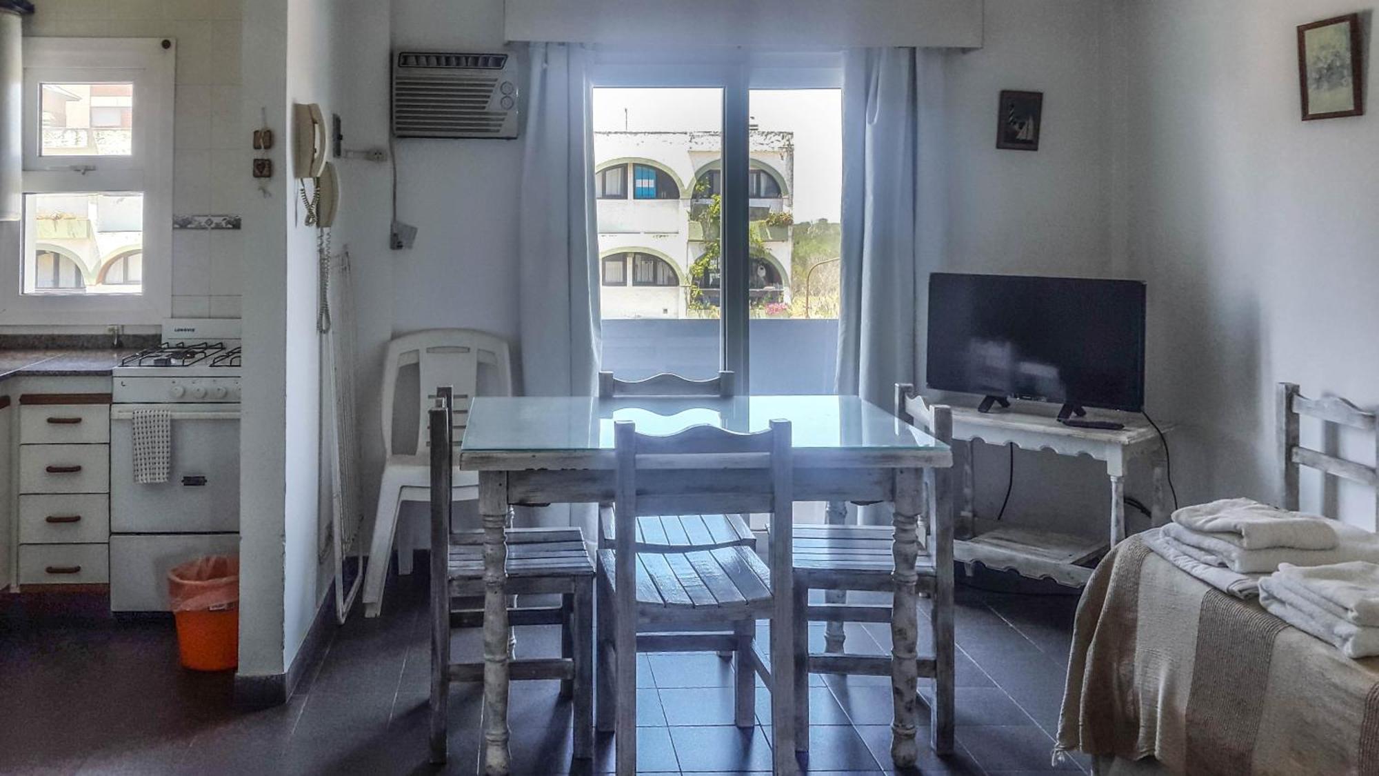 Mirage Apartahotel 3*